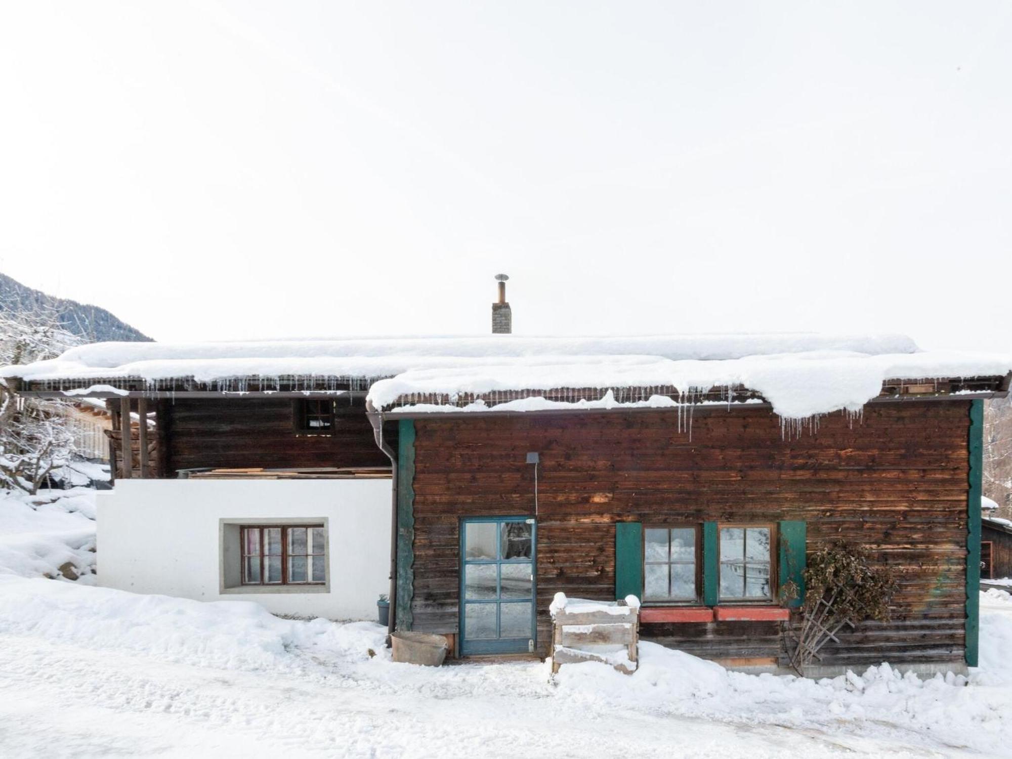 Rustic Farmhouse With Sauna In Bramberg Villa Neukirchen am Grossvenediger Exterior photo