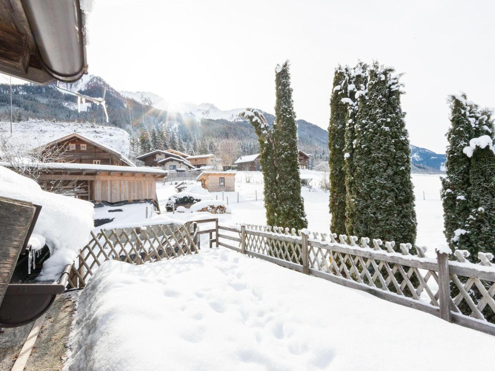 Rustic Farmhouse With Sauna In Bramberg Villa Neukirchen am Grossvenediger Exterior photo